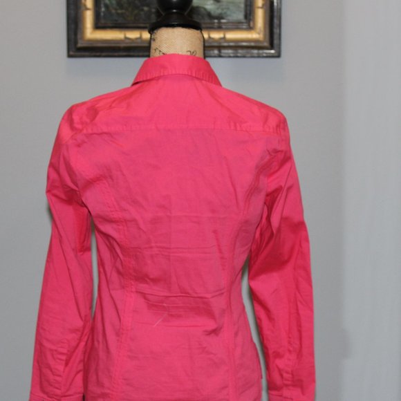 Express The Essential Shirt - Picture 12 of 14